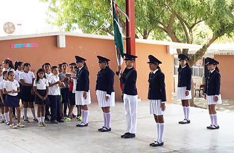 phoca_thumb_l_flag cermony