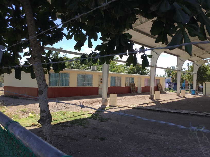 Francisco Madero roof repair Apr2020